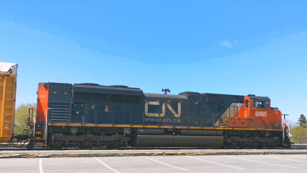 CN 8865